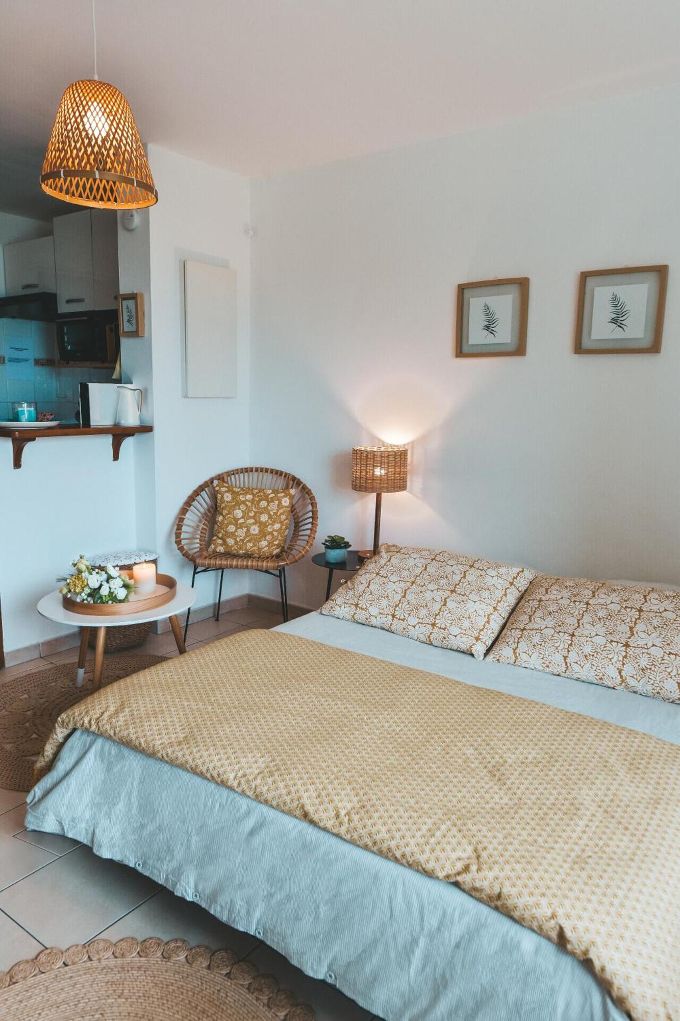 Studio Cosy Alice Saint Pierre Buitenkant foto